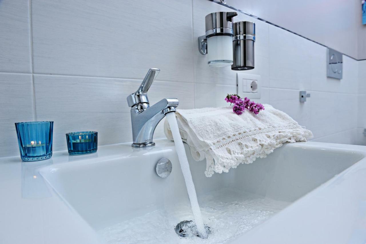Atticobianco B&B カリアリ エクステリア 写真